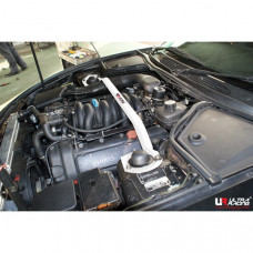 Передняя распорка стоек Jaguar XK8 4.0 (1998)