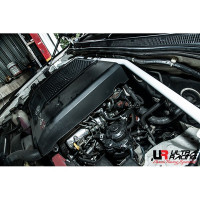 Передняя распорка стоек Toyota Fortuner 2.5D 4WD (2012)